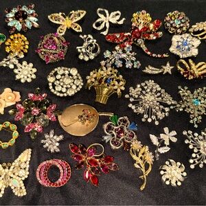 Brooch Pin Lot 40+ Rhinestone Crystal Variety of Shapes and Sizes
